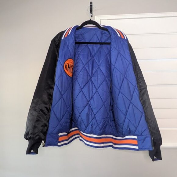 Mitchell & Ness Hardwood Classics New York Knicks Reversible Jacket – Black/Blue - Picture 8 of 16